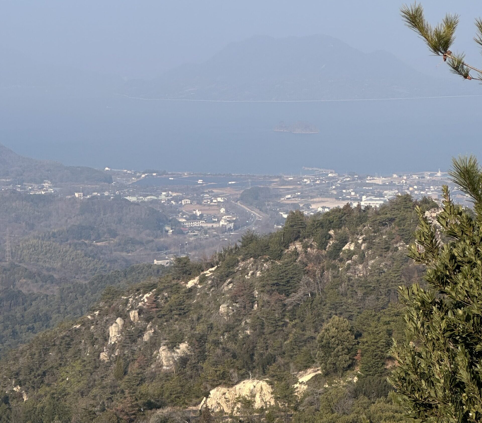 鷲ヶ頭山（標高436m）